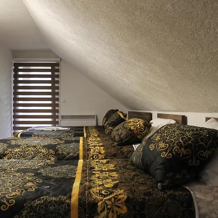 Vakantiehuis Vikendica Bjelasnica Ii *