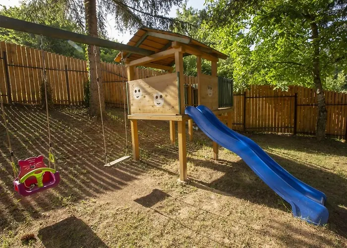 Vikendica Bjelasnica Ii 度假居 *